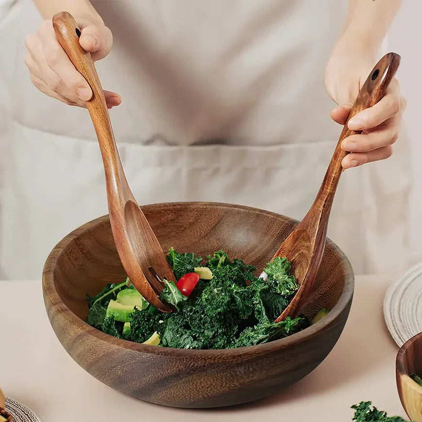 EMBRACING RUSTIC ELEGANCE WITH WOODEN SALAD BOWLS FOR EVERY KITCHEN