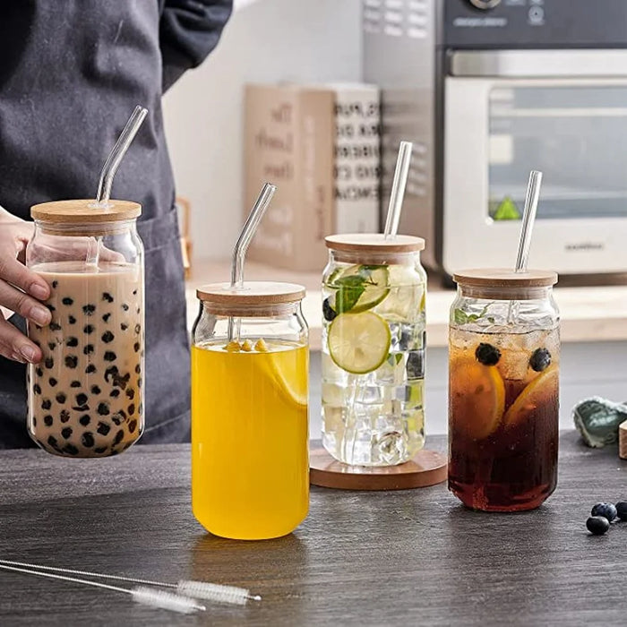 GLASS CUP WITH LID AND STRAW