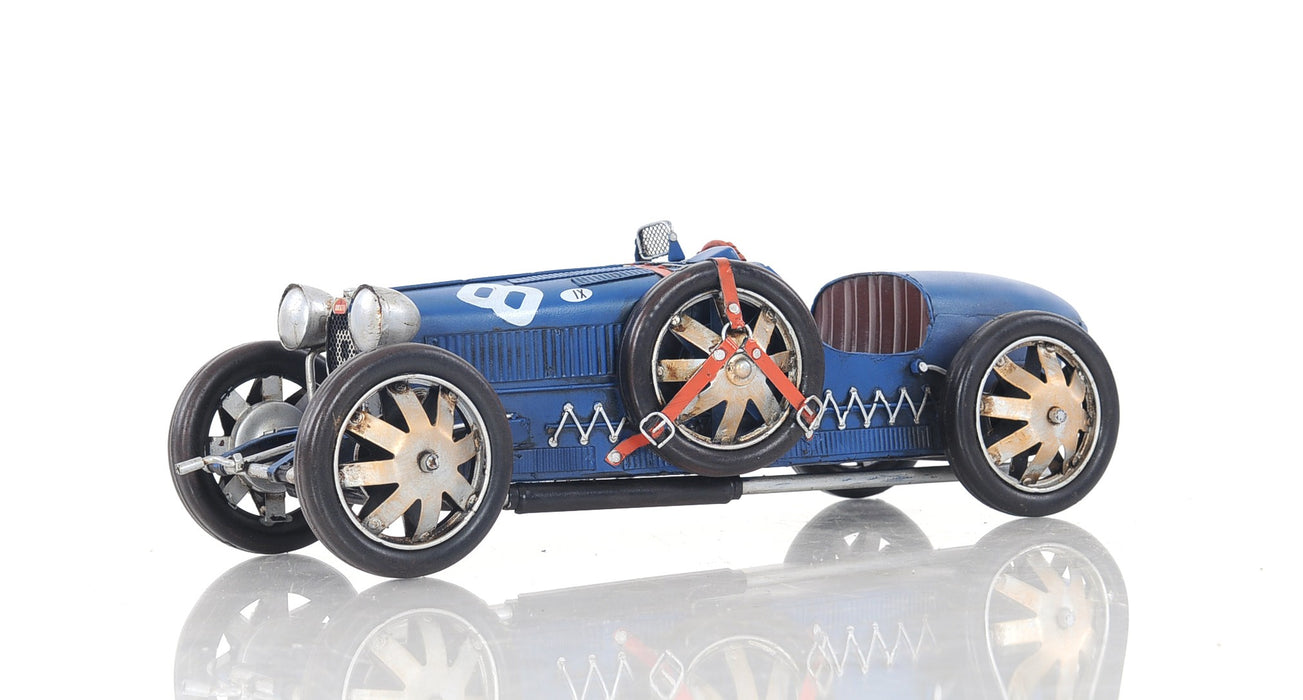 HYGGE CAVE | BUGATTI TYPE 35 SCULPTURE