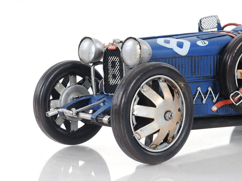 HYGGE CAVE | BUGATTI TYPE 35 SCULPTURE