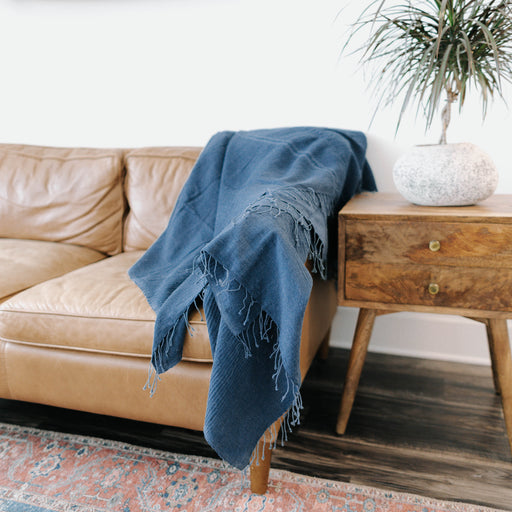 HYGGE CAVE | 3 PANEL SOLID QUEEN COTTON BLANKET